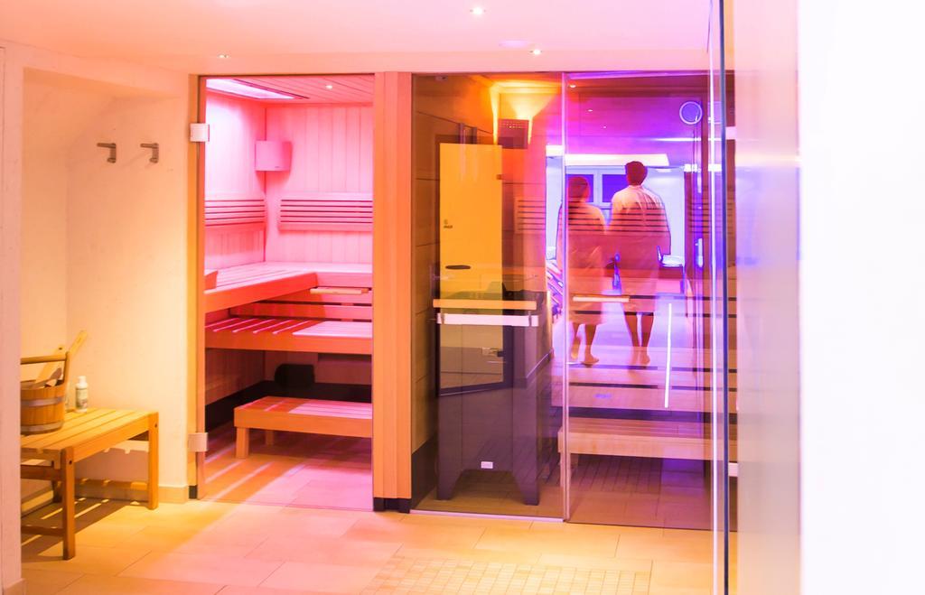 Hotel & Art Kristiana ザールバッハ・ヒンターグレム エクステリア 写真